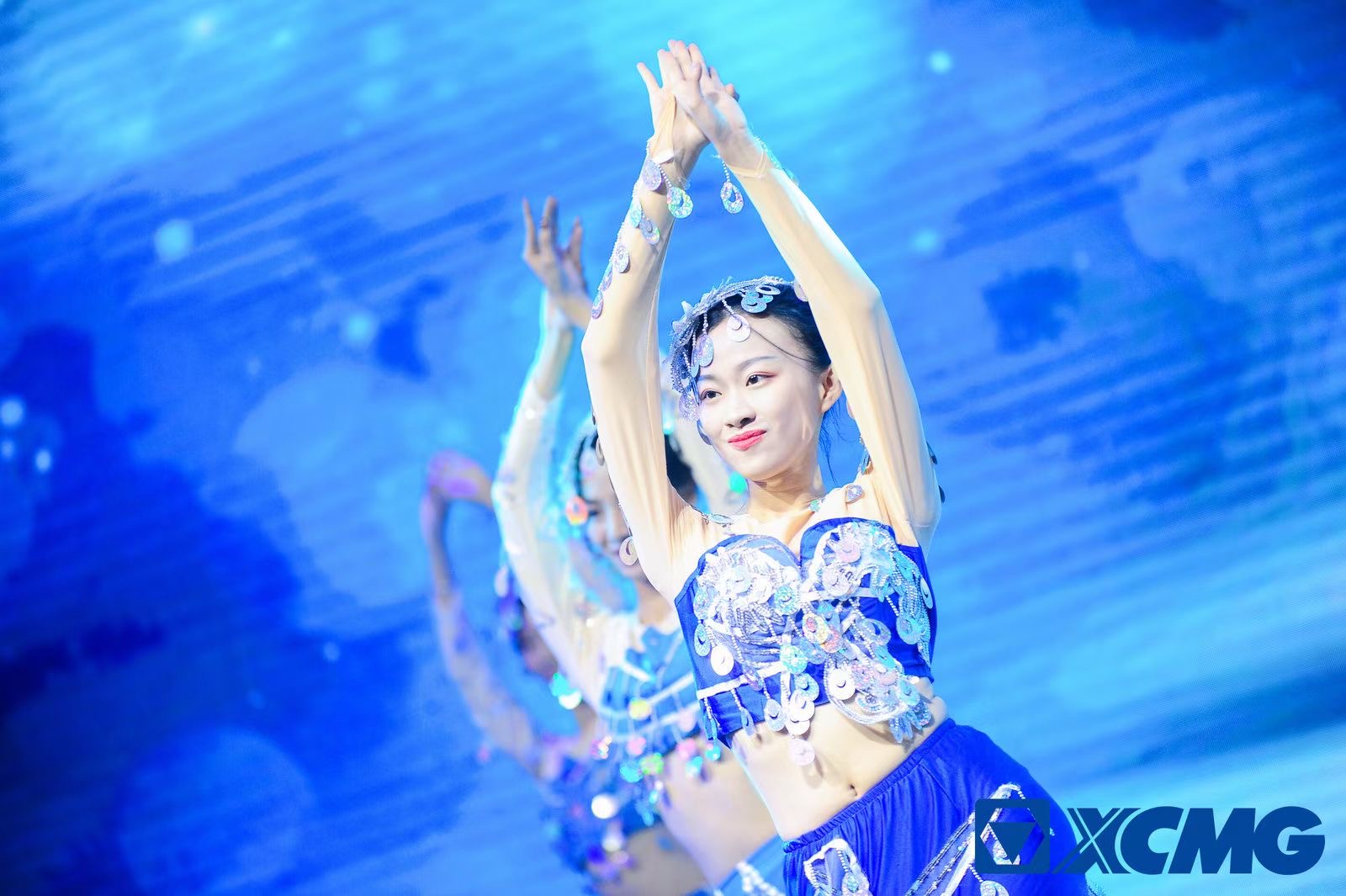 徐工挖機(jī)昆明春季大型訂貨會(huì)