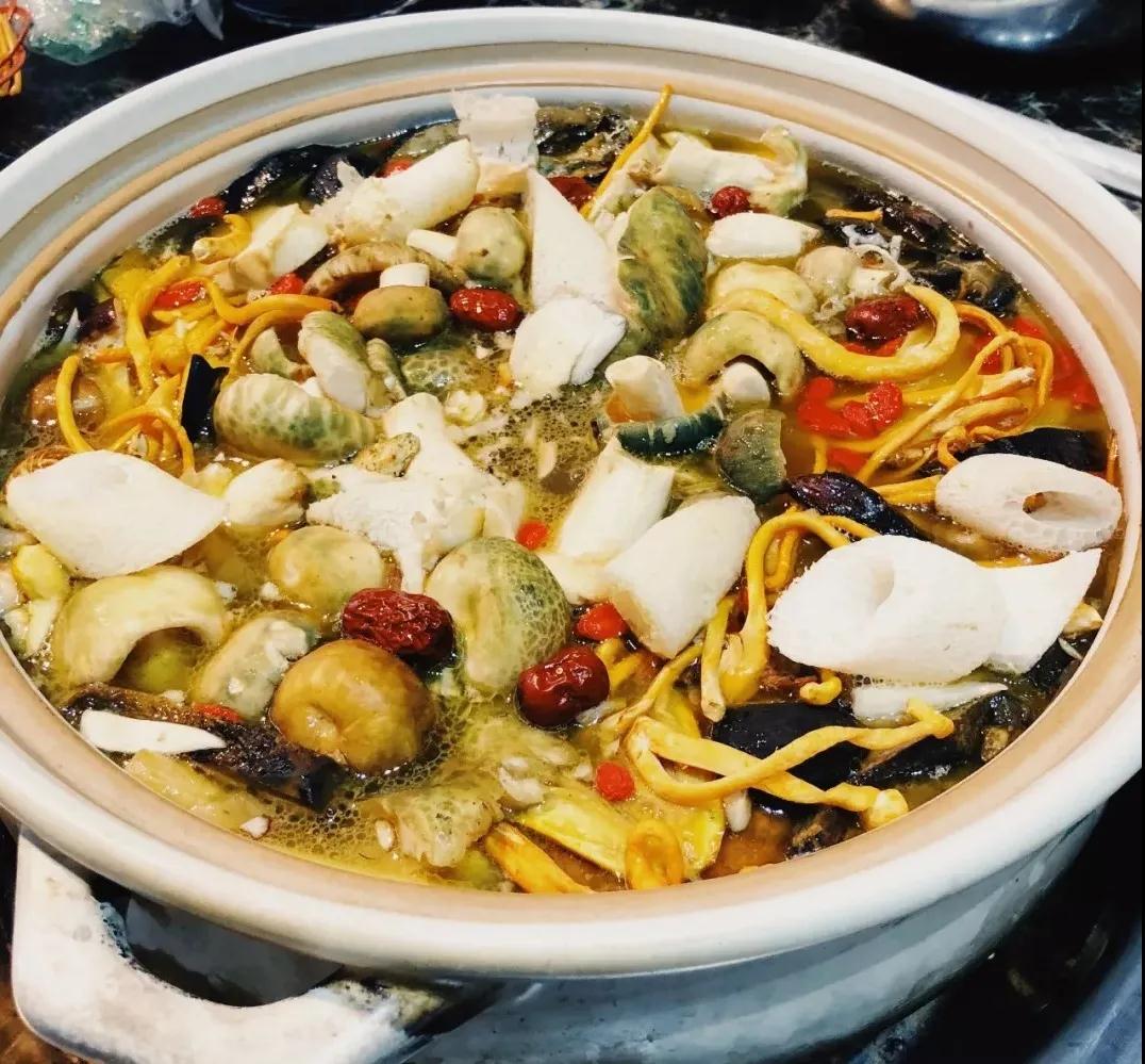 昆明楚雄企業(yè)徒步團建露營之旅