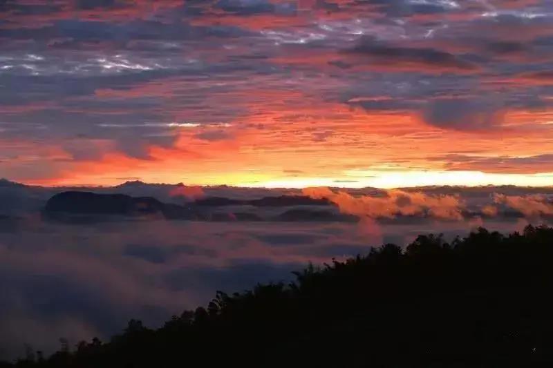 又是一年云海季，這個冬天來云南看“?！卑桑?  昆明宴會策劃